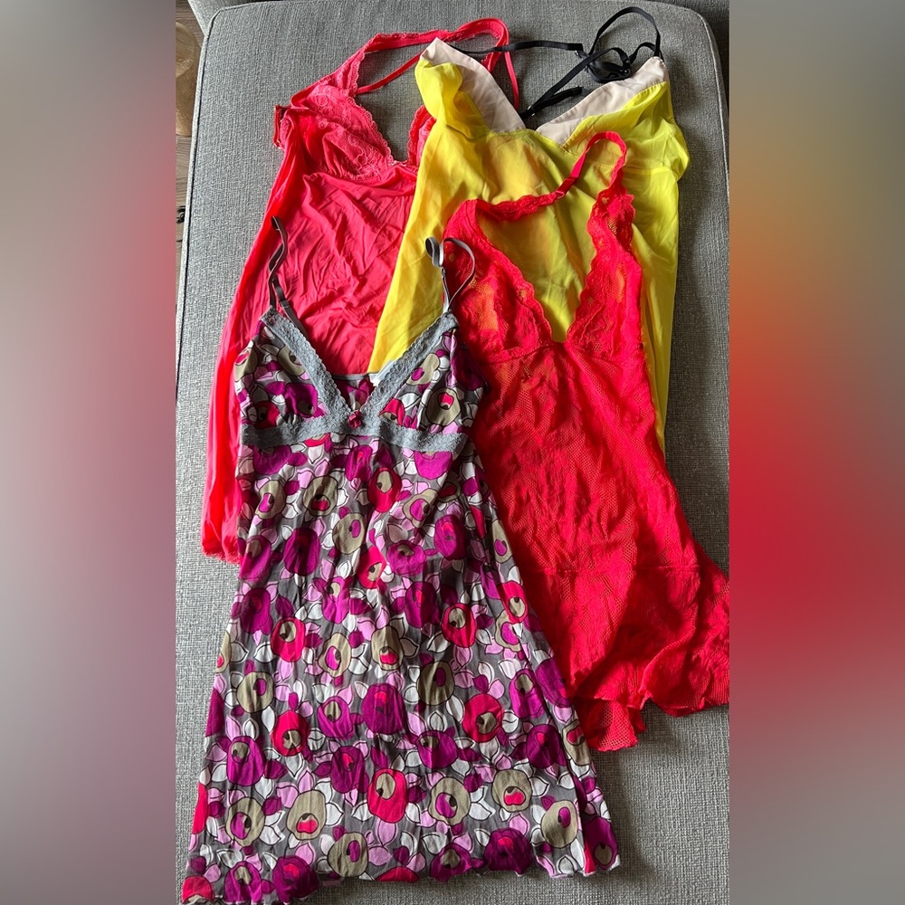 NWOT Bundle 4 Victoria's Secret Babydoll Lingerie + 1 Free Gap Body -See Desc.